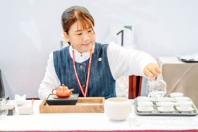 第一屆「2025臺灣最佳侍茶師大賽」複賽茶湯沖泡1-將另開新視窗