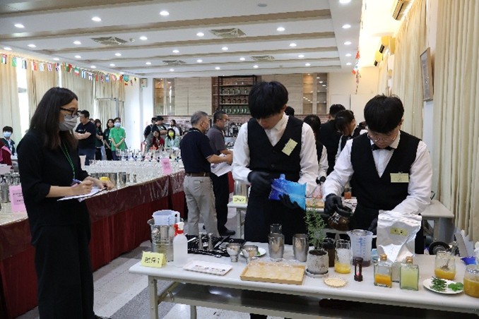 圖二、2026第三屆全國創意茶飲調製競賽_學生組競賽現場