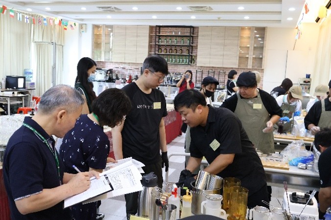 圖三、2026第三屆全國創意茶飲調製競賽_業界組競賽現場1